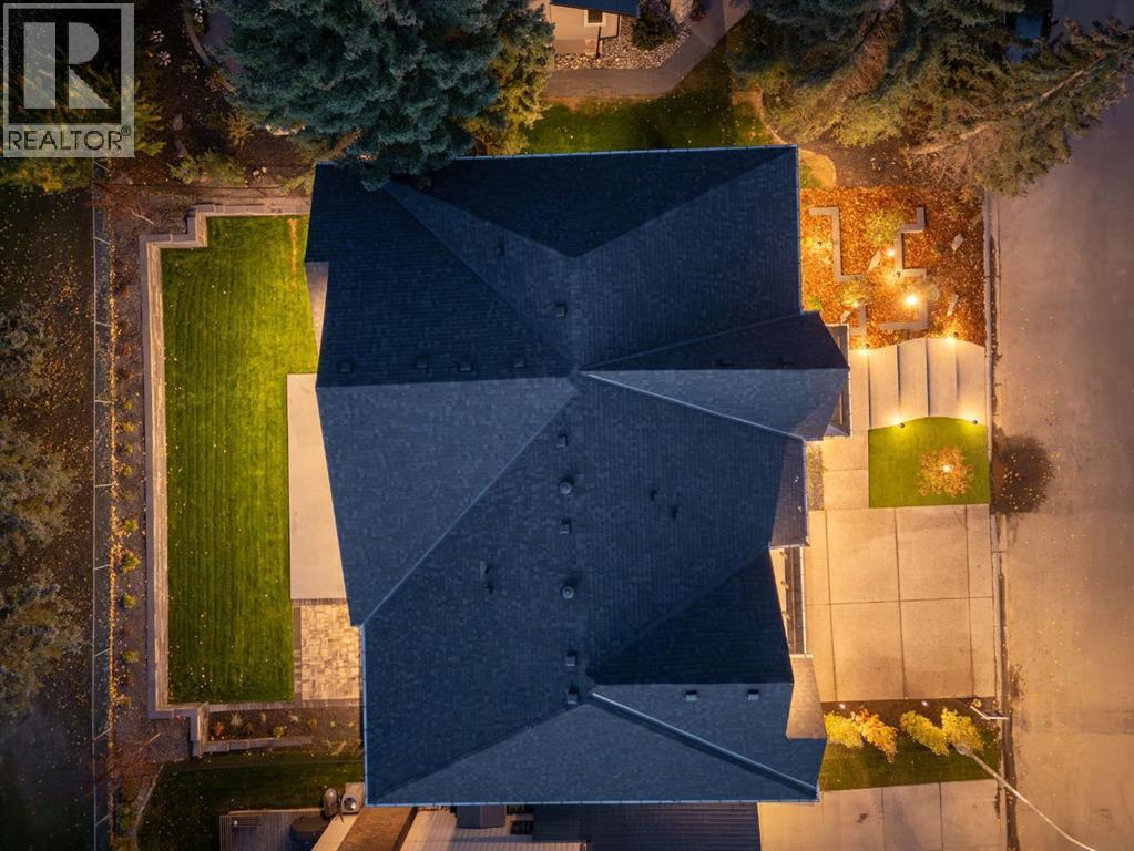 620 Varsity Estates Crescent Nw, Calgary, AB - Outdoor