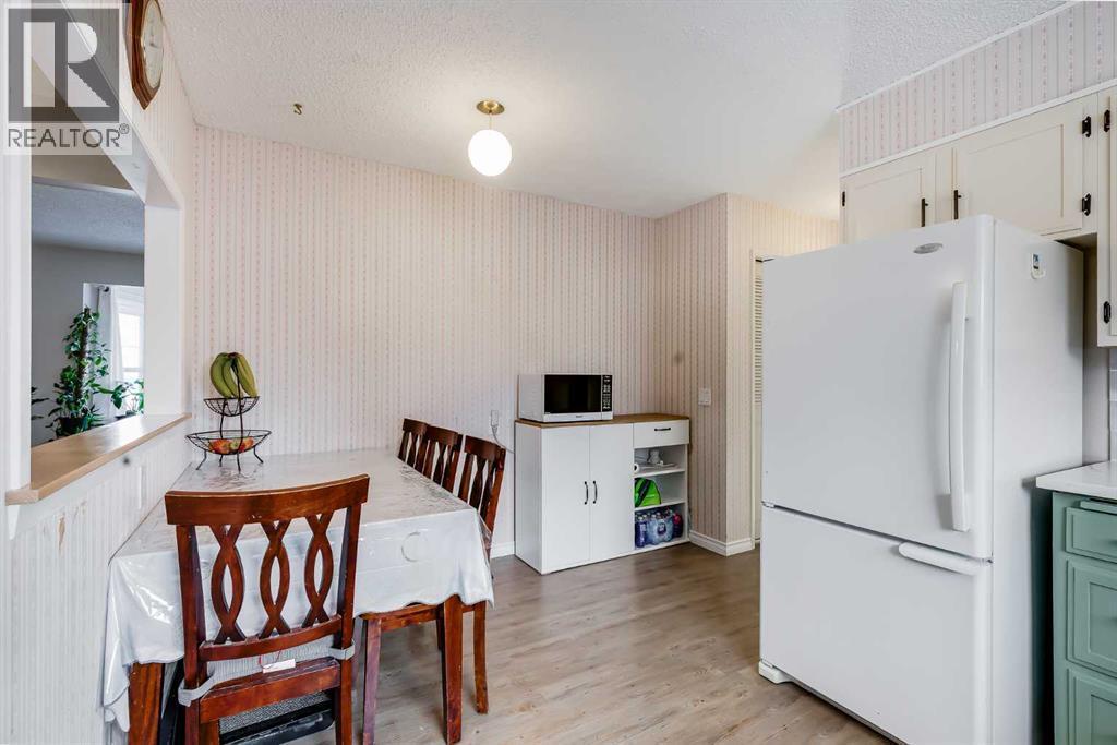 5611 Maidstone Crescent Ne, Calgary, AB - Indoor