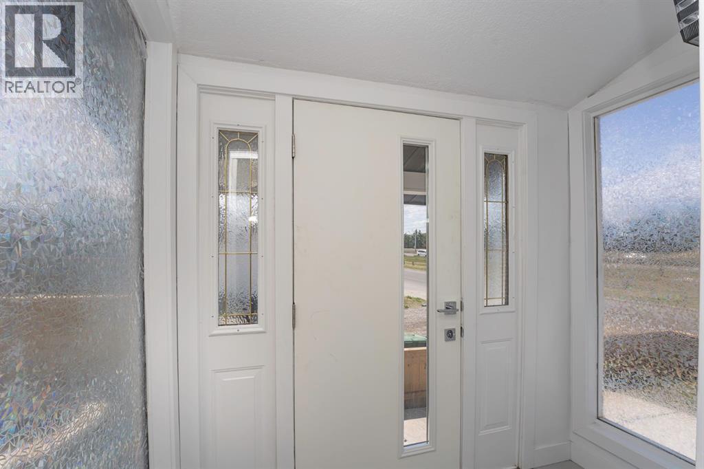 140 Whitworth Way, Calgary, AB - Indoor Photo Showing Other Room