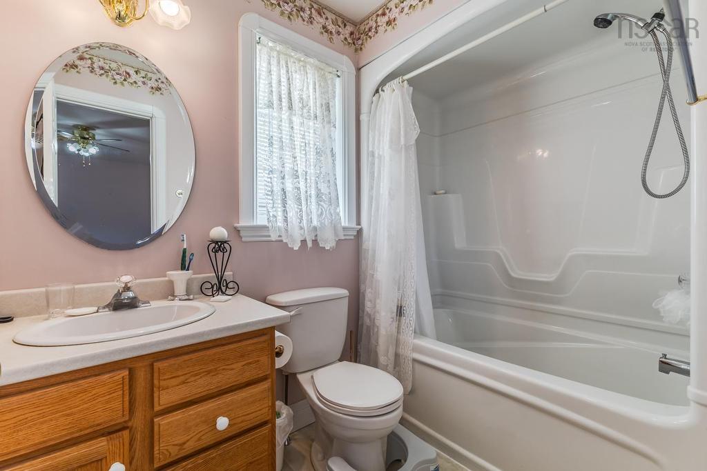 157 Parkwood South, Truro Heights, NS