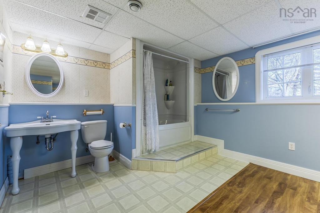 157 Parkwood South, Truro Heights, NS