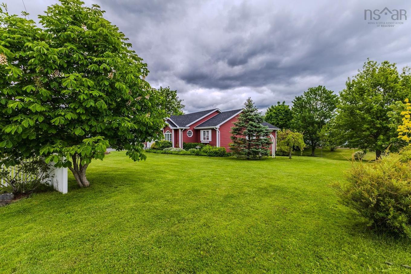 157 Parkwood South, Truro Heights, NS