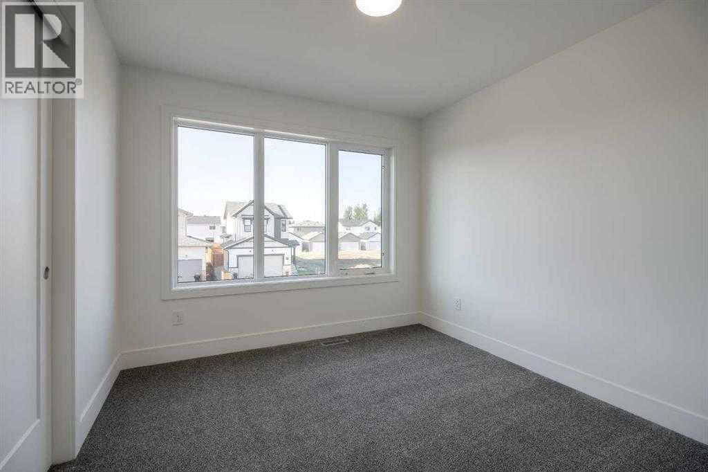 4329 28 Avenue S, Lethbridge, AB - Indoor Photo Showing Other Room