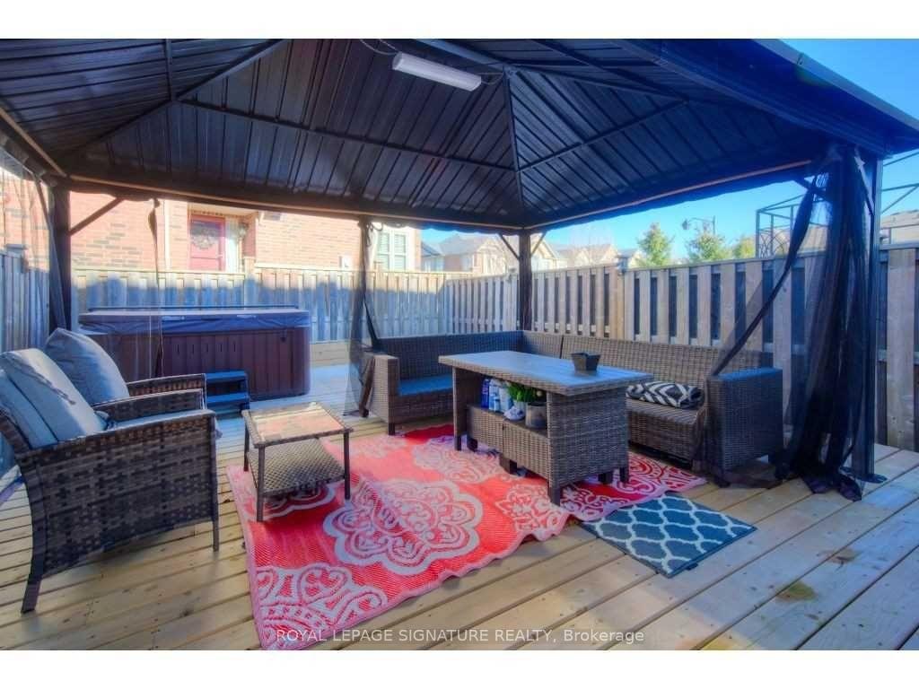 30 Pumpkin Pass, Hamilton, ON - Outdoor With Deck Patio Veranda With Exterior