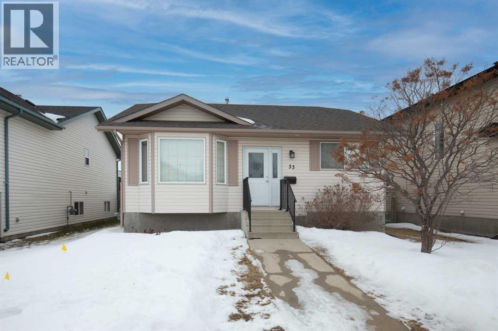 33 Duckering Close, Red Deer, AB - Outdoor With Facade
