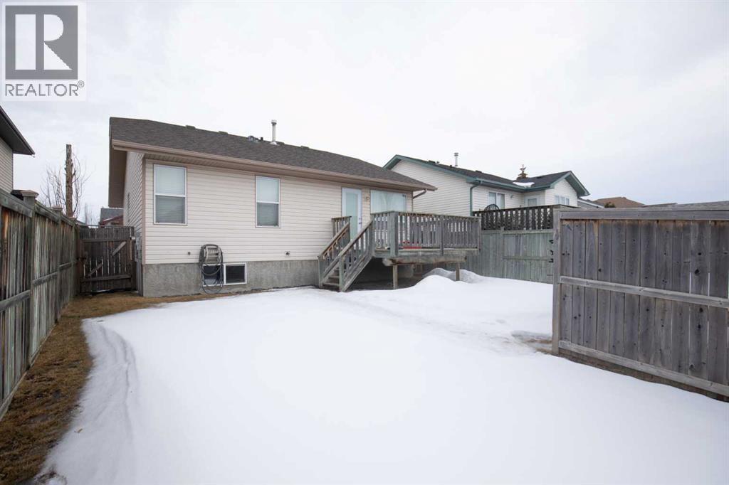 33 Duckering Close, Red Deer, AB - Outdoor With Exterior