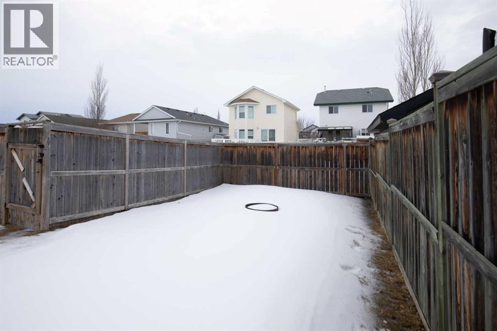 33 Duckering Close, Red Deer, AB - Outdoor With Exterior