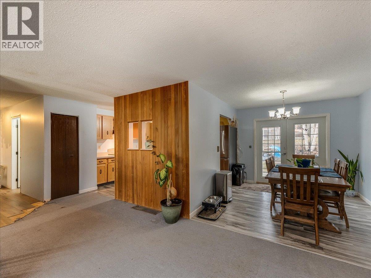522 3Rd Avenue, Rivervale, BC - Indoor