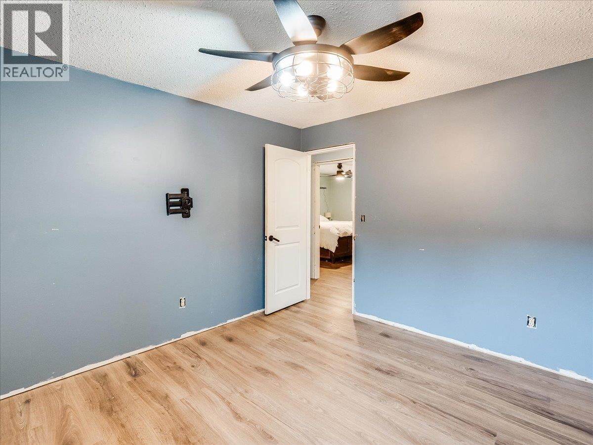522 3Rd Avenue, Rivervale, BC - Indoor Photo Showing Other Room