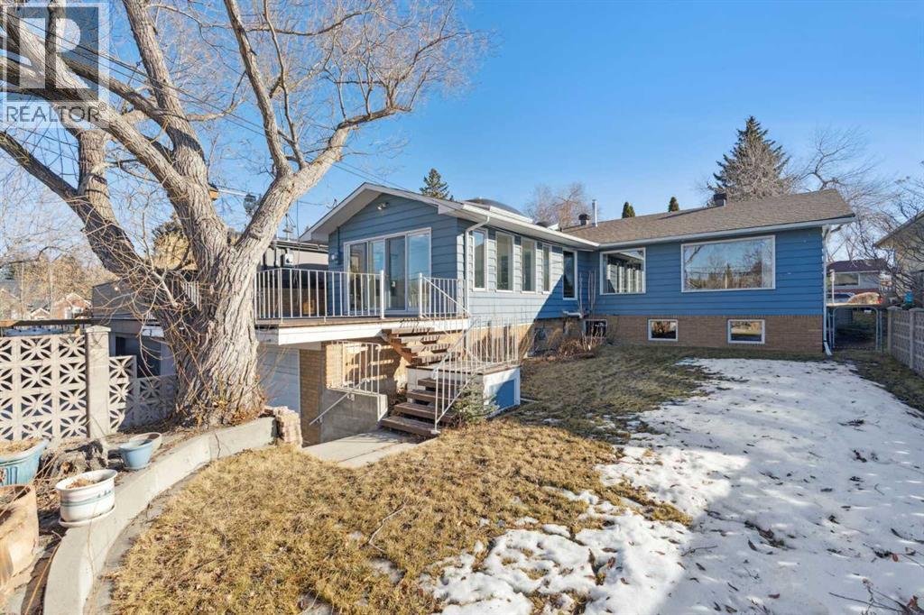 34 Rosery Drive Nw, Calgary, AB - Outdoor