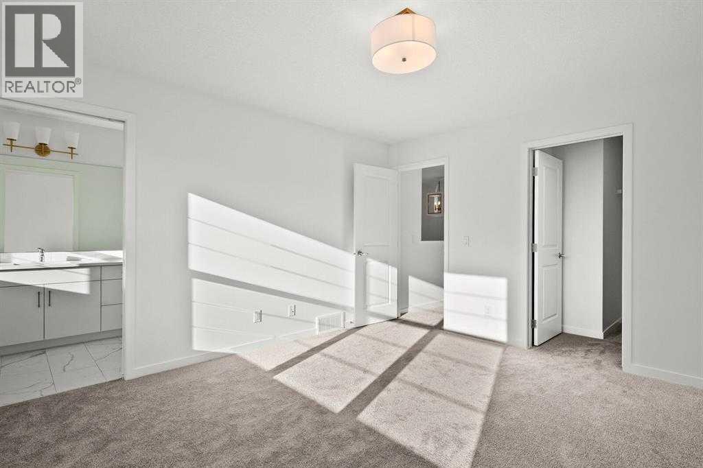 640 Masters Road Se, Calgary, AB - Indoor Photo Showing Other Room
