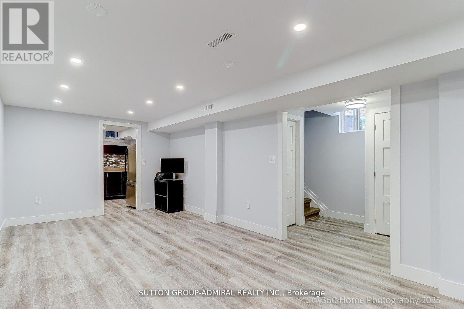 709 Greycedar Crescent, Mississauga, ON - Indoor