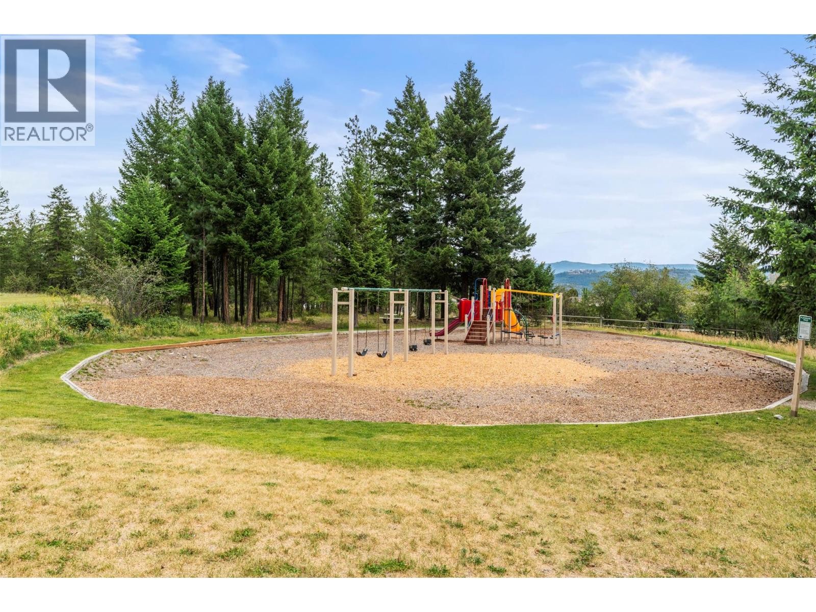 538 Mountain Drive, Vernon, BC