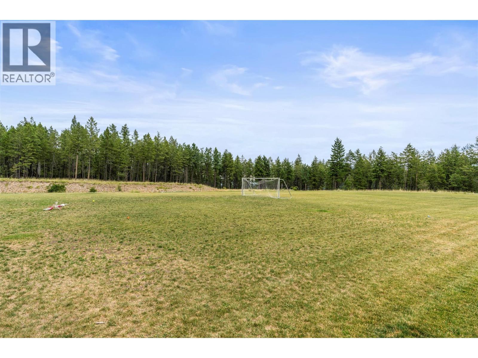 450 Mountain Drive, Vernon, BC