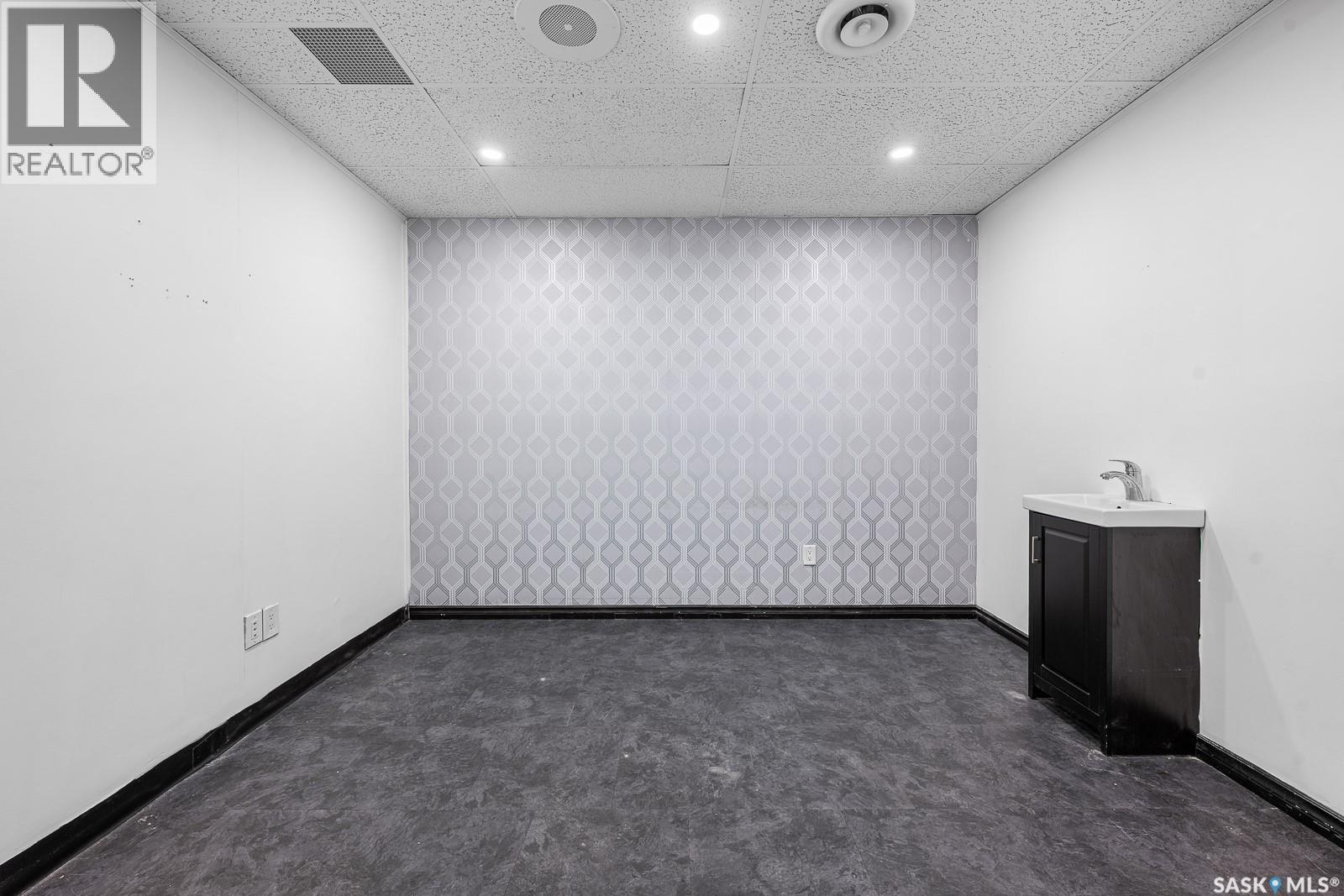 1035 Devonshire Drive N, Regina, SK