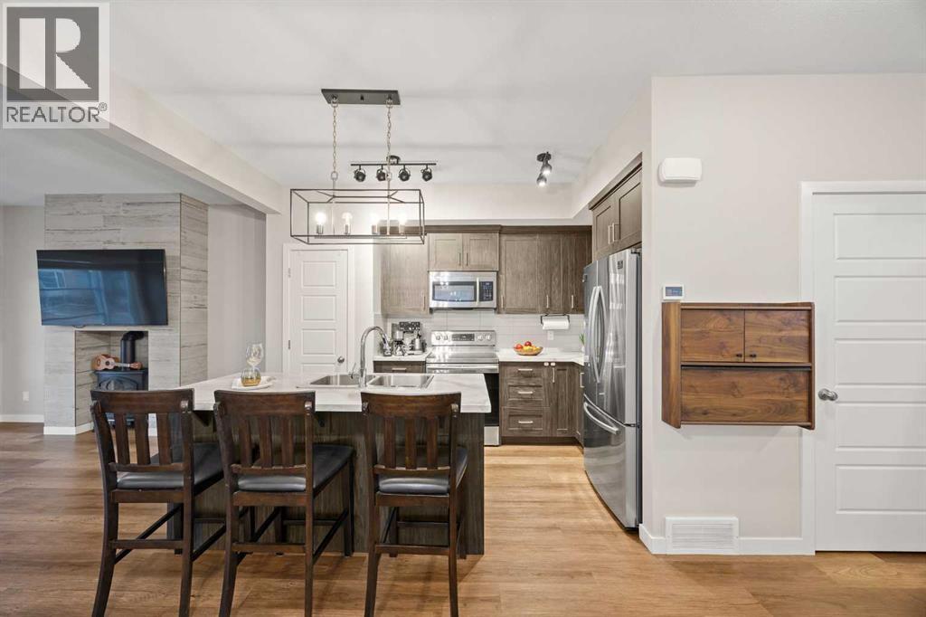 1027 Lanark Boulevard Se, Airdrie, AB - Indoor