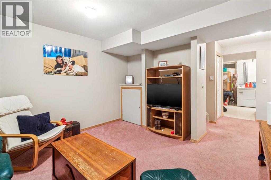 119 Whiteridge Place Ne, Calgary, AB - Indoor