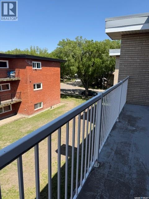 22 38 Spence Street, Regina, SK - Outdoor With Exterior