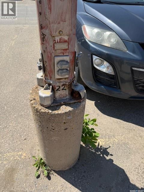22 38 Spence Street, Regina, SK - Outdoor