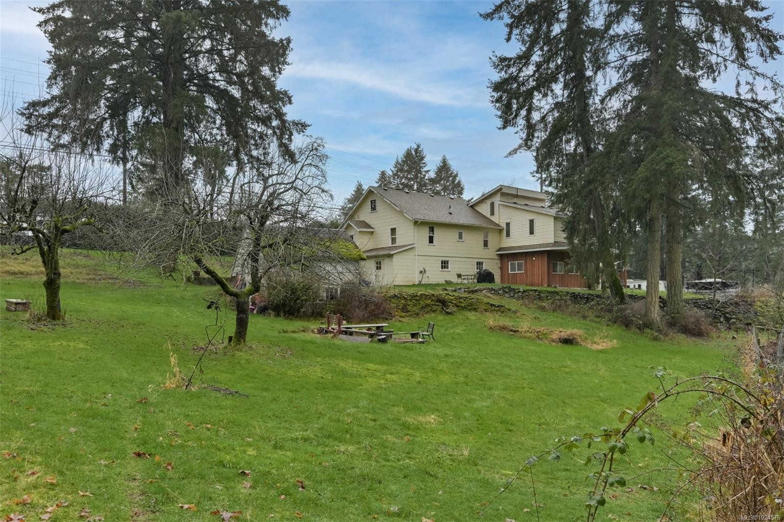 2035 Herd Rd, Duncan, BC