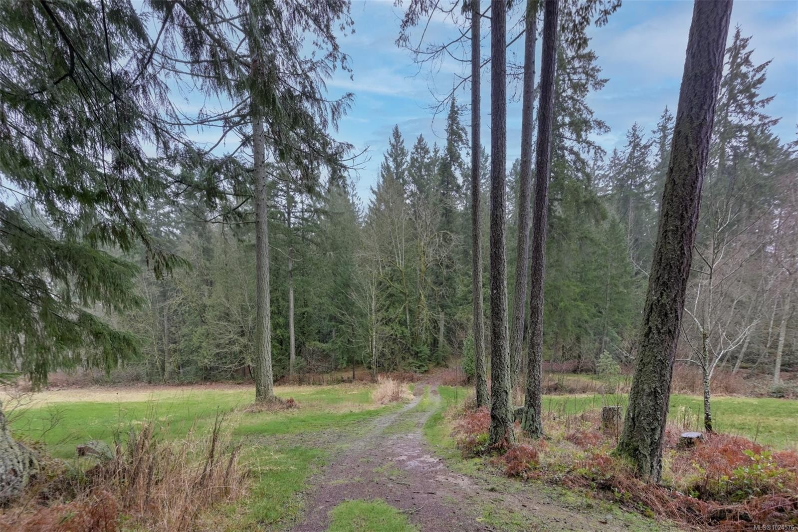 2035 Herd Rd, Duncan, BC