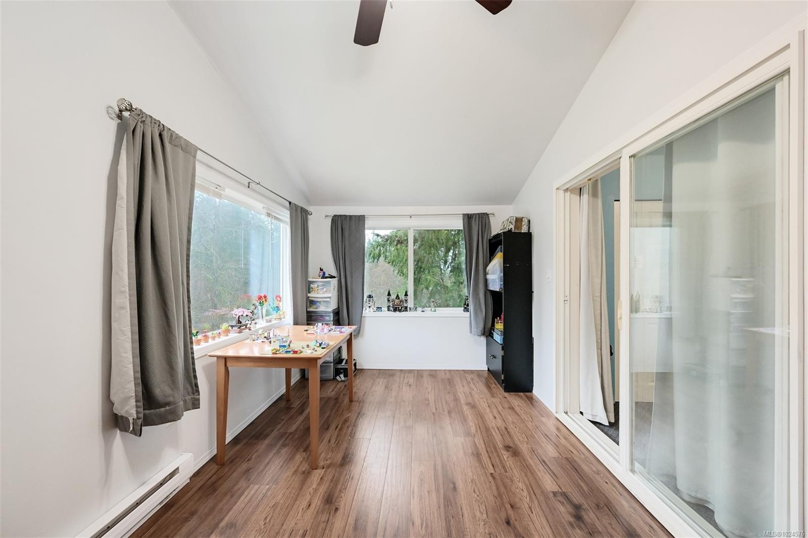 2035 Herd Rd, Duncan, BC