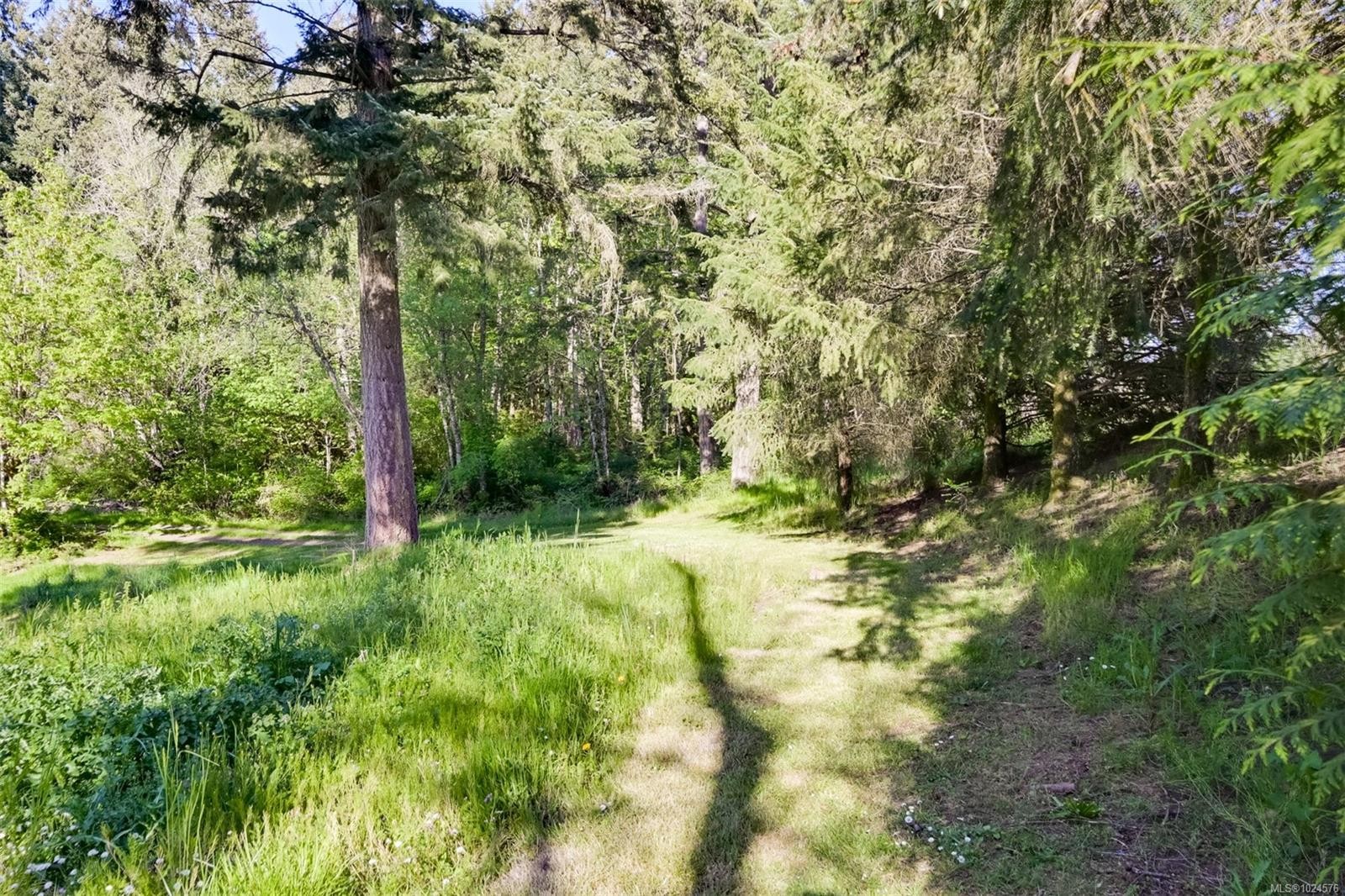 2035 Herd Rd, Duncan, BC