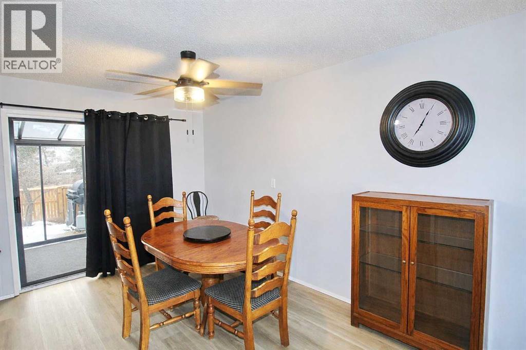 97 Cunningham Crescent, Red Deer, AB - Indoor Photo Showing Dining Room