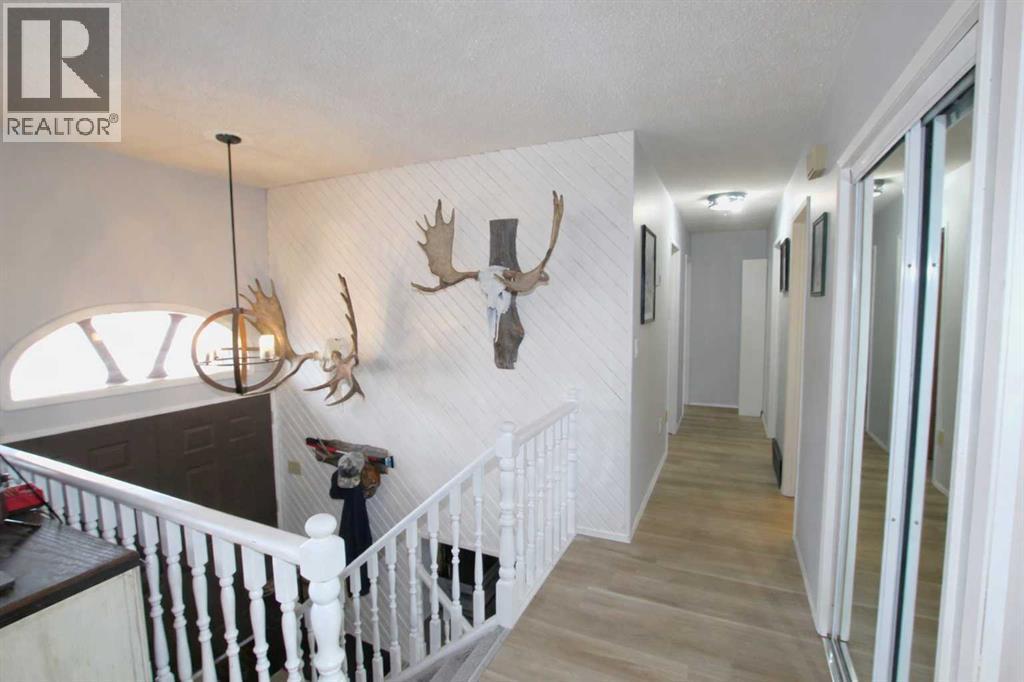 97 Cunningham Crescent, Red Deer, AB - Indoor Photo Showing Other Room