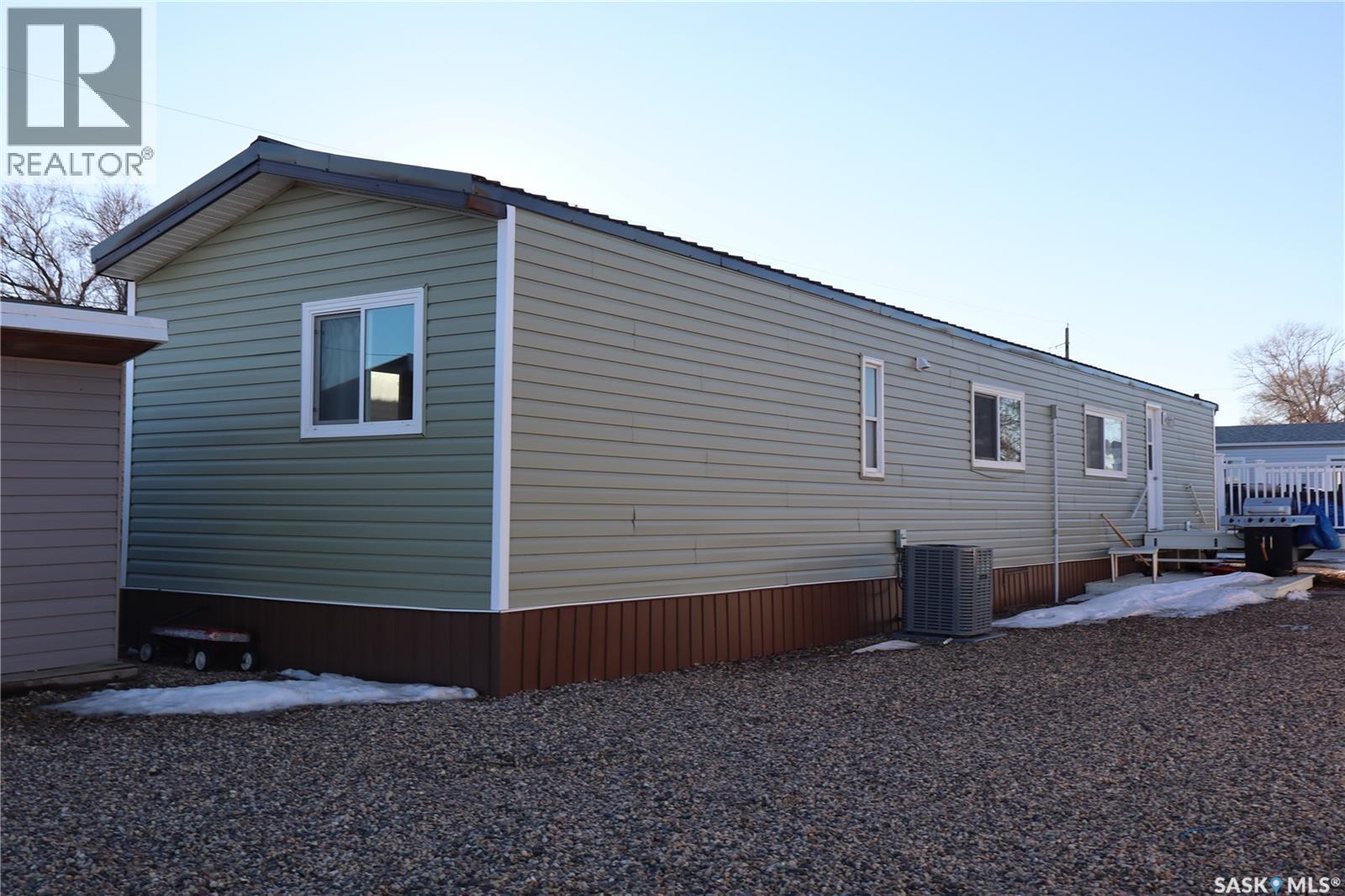 68 Sunrise Estates, Assiniboia, SK