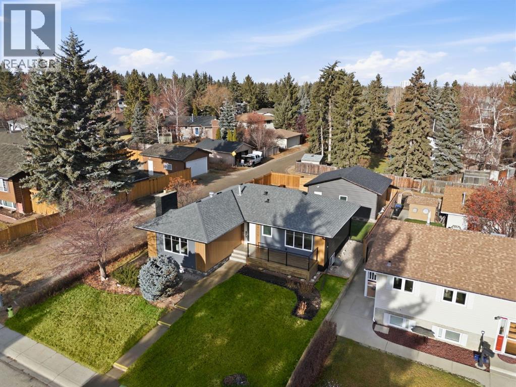 11039 Brae Road Sw, Calgary, AB - Outdoor With View