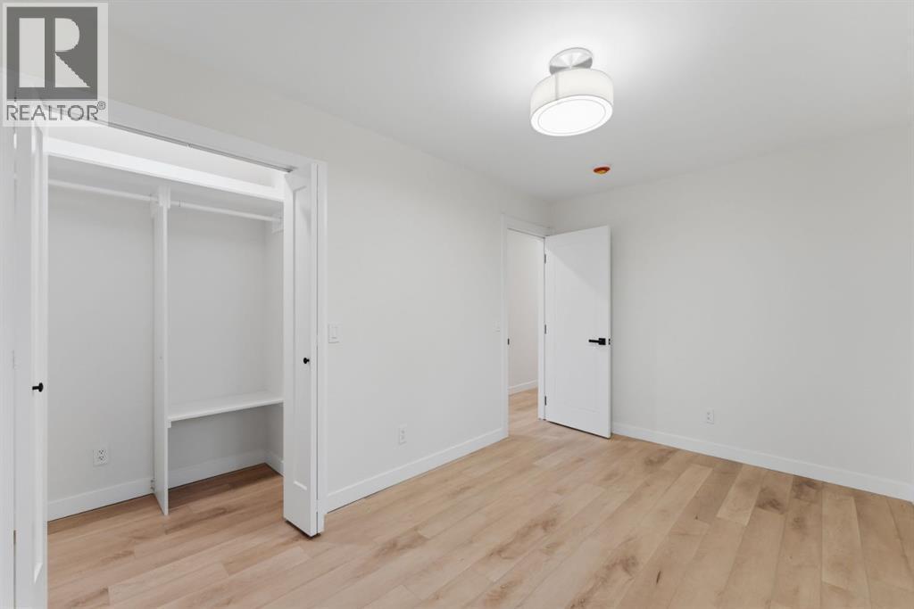 11039 Brae Road Sw, Calgary, AB - Indoor Photo Showing Other Room