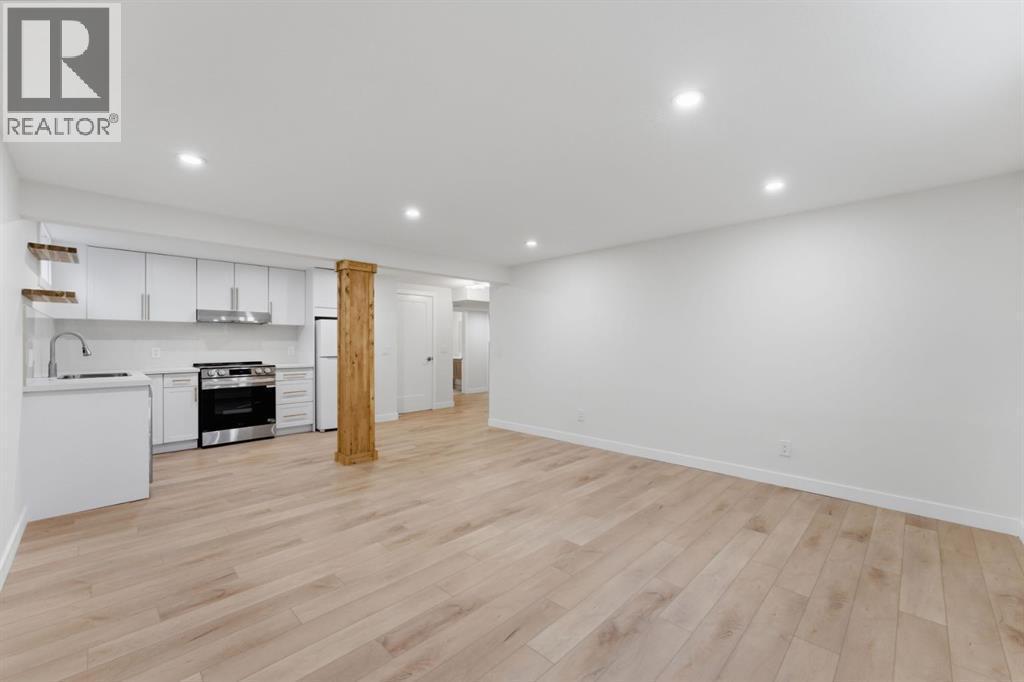 11039 Brae Road Sw, Calgary, AB - Indoor