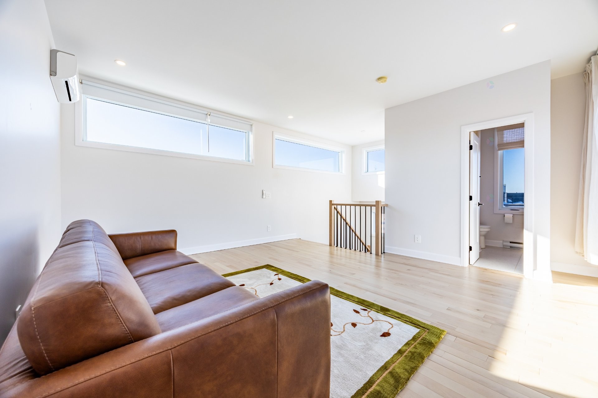 Mezzanine - 111 Av. Des Chênes, Candiac, QC - Indoor