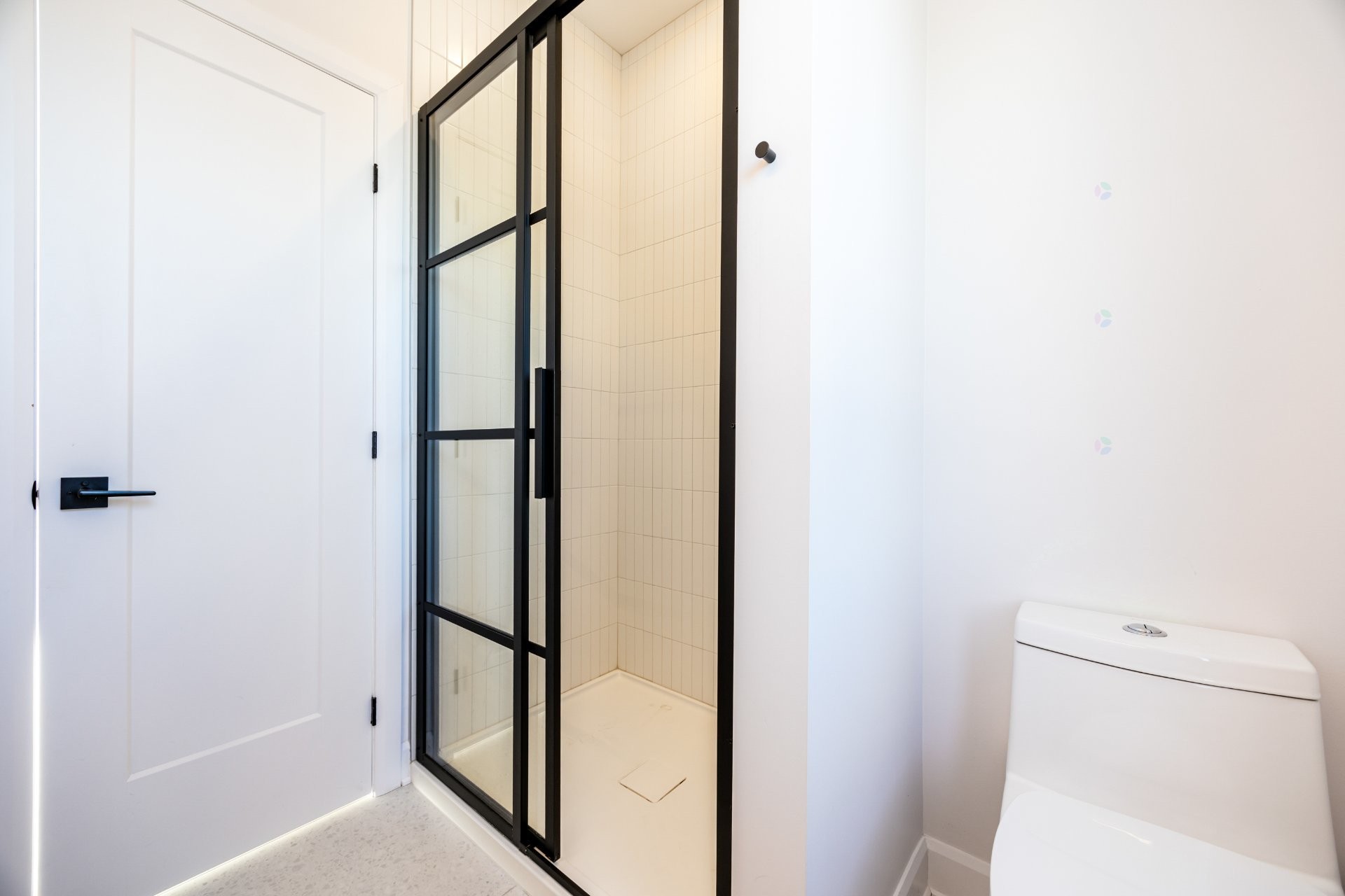 Salle de bains - 111 Av. Des Chênes, Candiac, QC - Indoor