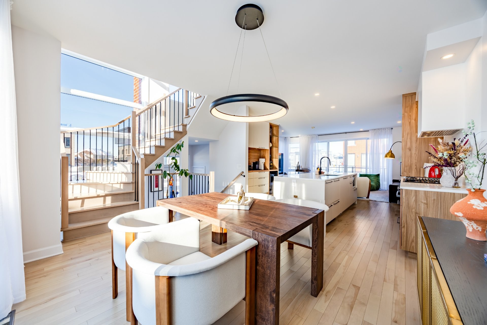 Salle à manger - 111 Av. Des Chênes, Candiac, QC - Indoor Photo Showing Other Room