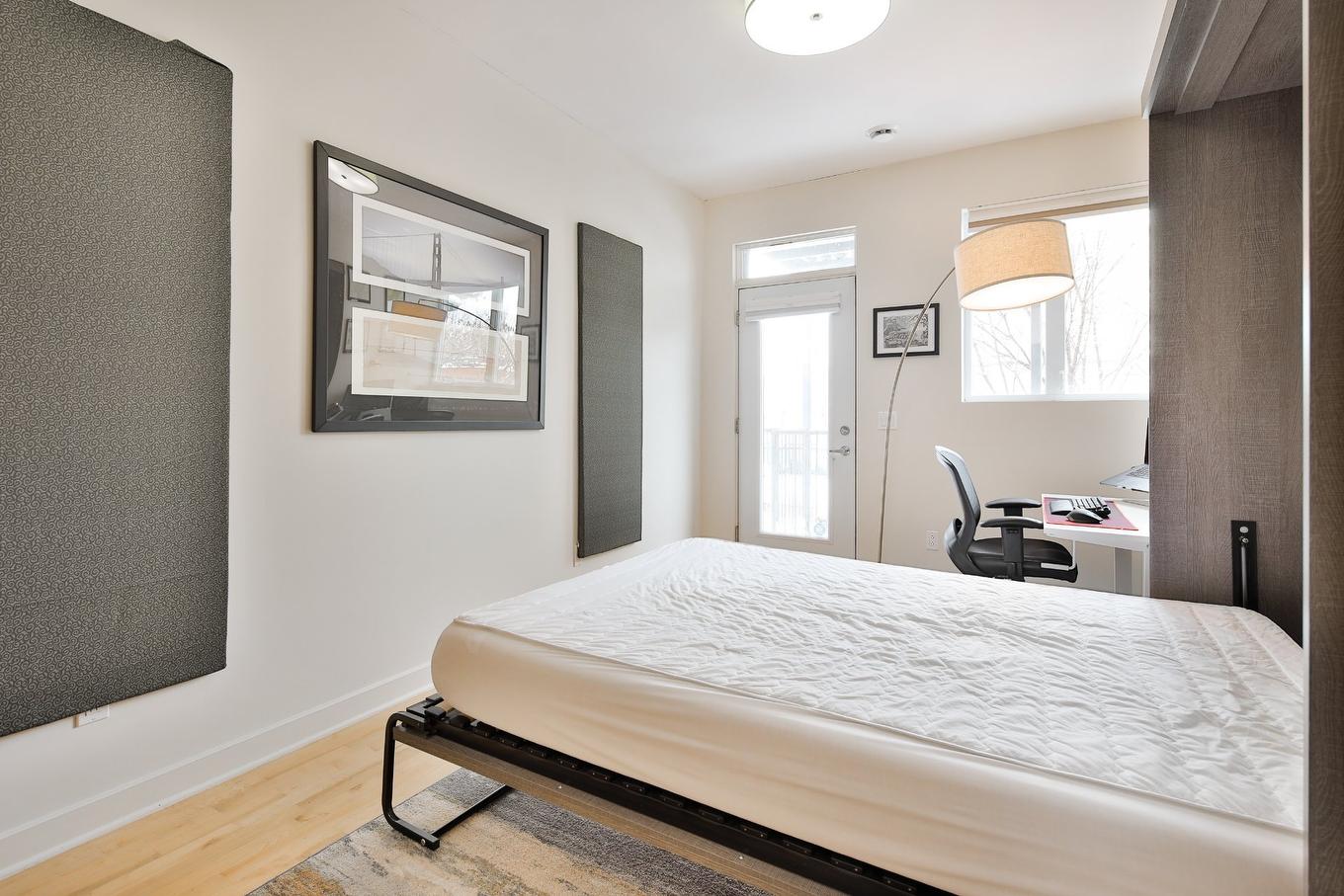 Chambre à coucher - 4-1919 Rue Beaudry, Montréal (Ville-Marie), QC - Indoor Photo Showing Bedroom