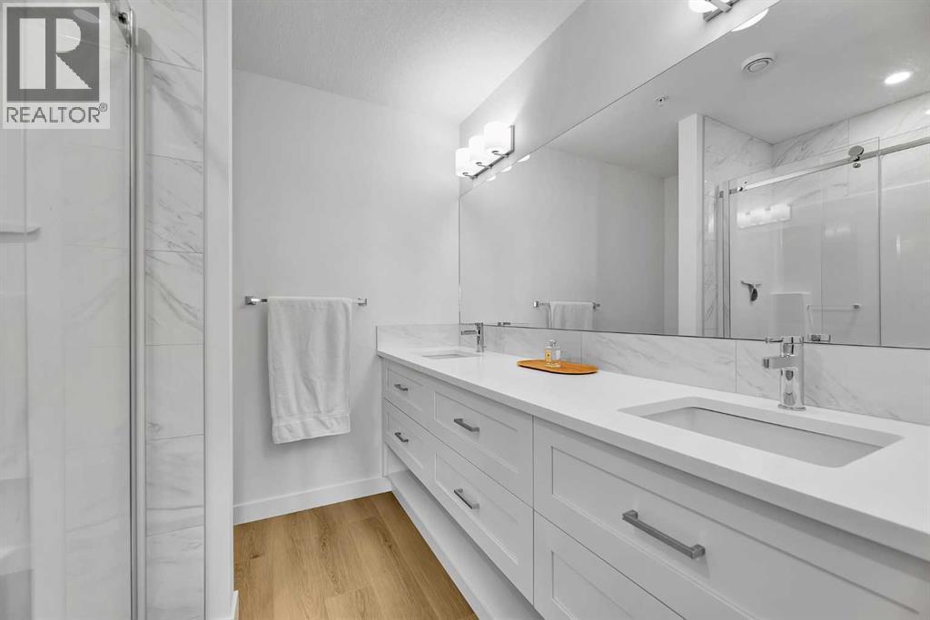 2216, 200 Seton Circle Se, Calgary, AB - Indoor Photo Showing Bathroom