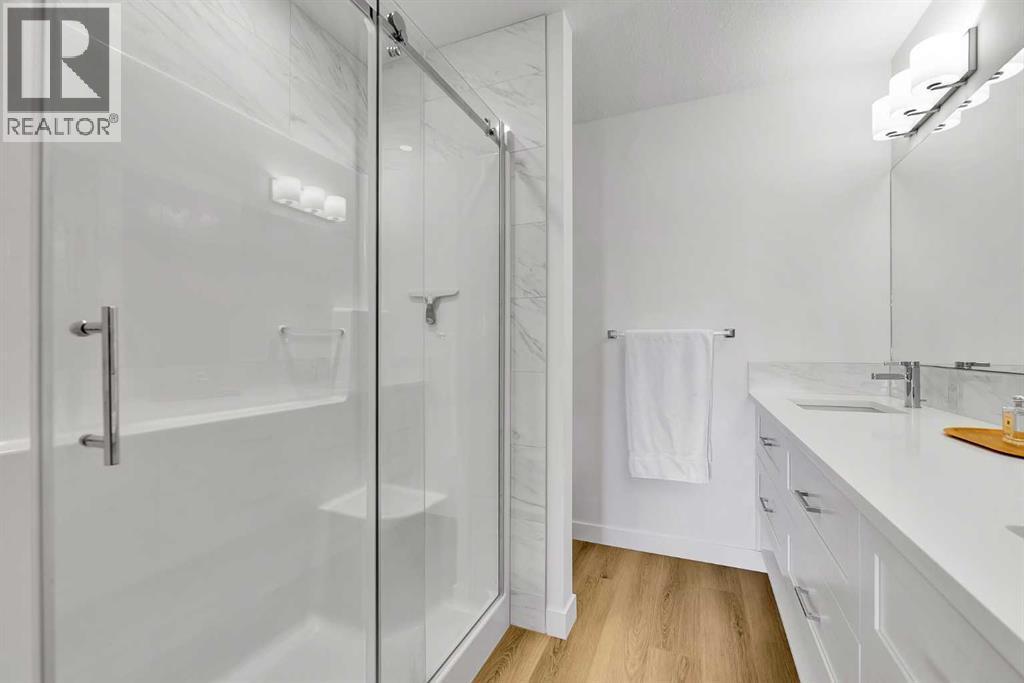 2216, 200 Seton Circle Se, Calgary, AB - Indoor Photo Showing Bathroom