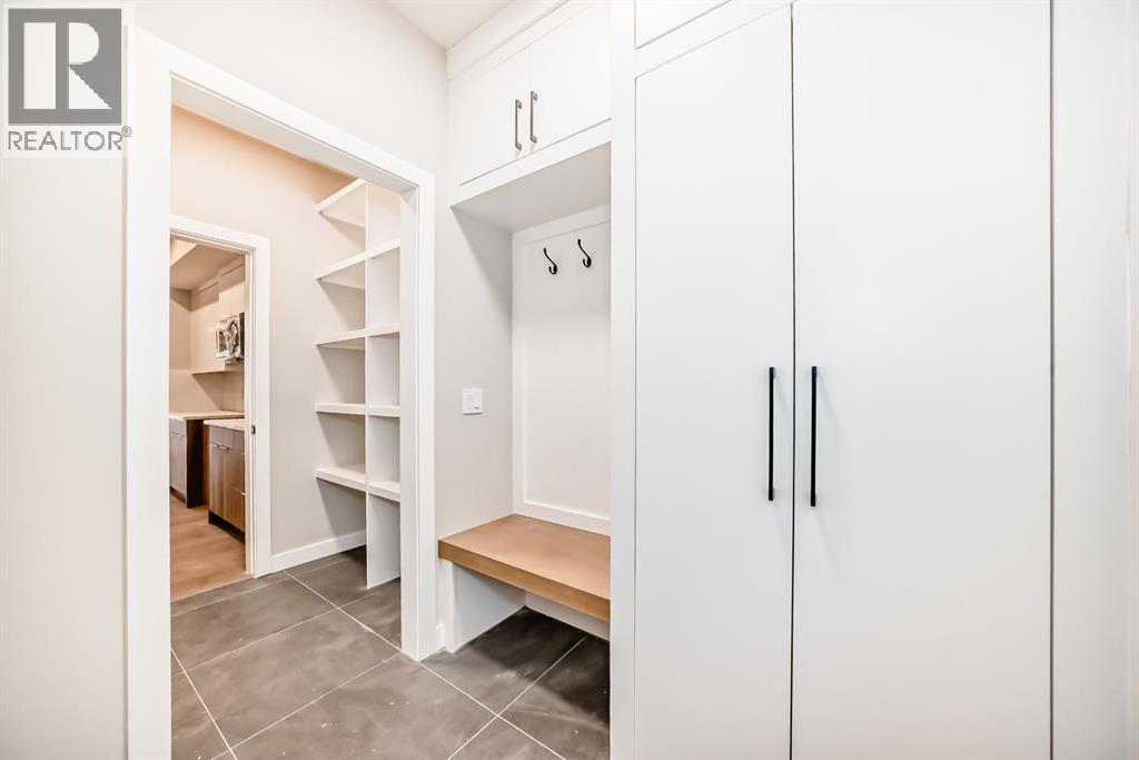 Mud Room with storage - 508 Heritage Boulevard, Cochrane, AB - Indoor Photo Showing Other Room