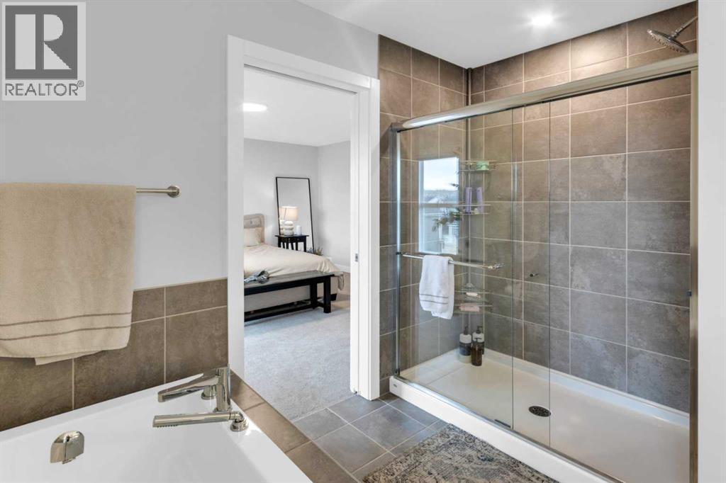 287 Rivercrest Boulevard, Cochrane, AB - Indoor Photo Showing Bathroom