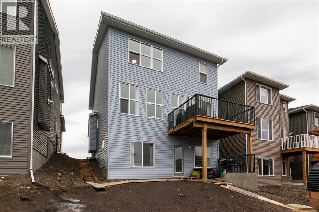 287 Rivercrest Boulevard, Cochrane, AB - Outdoor