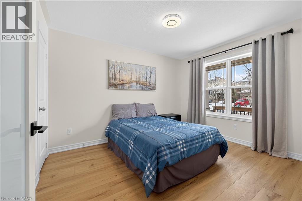 9 Chicory Crescent, St. Catharines, ON - Indoor Photo Showing Bedroom