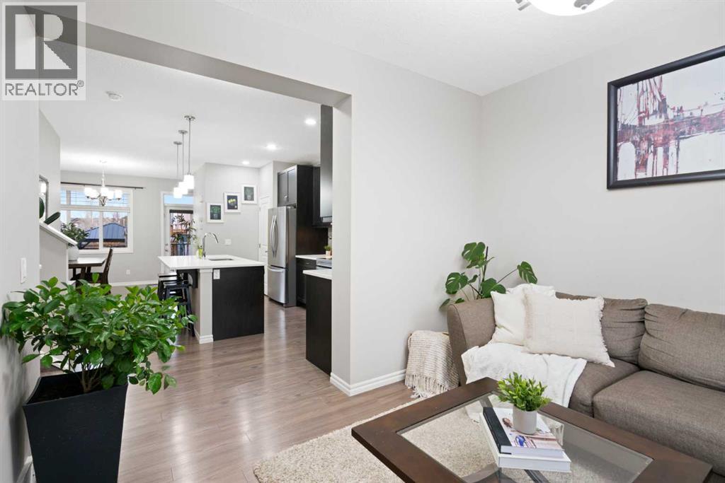 1529 Legacy Circle Se, Calgary, AB - Indoor Photo Showing Living Room