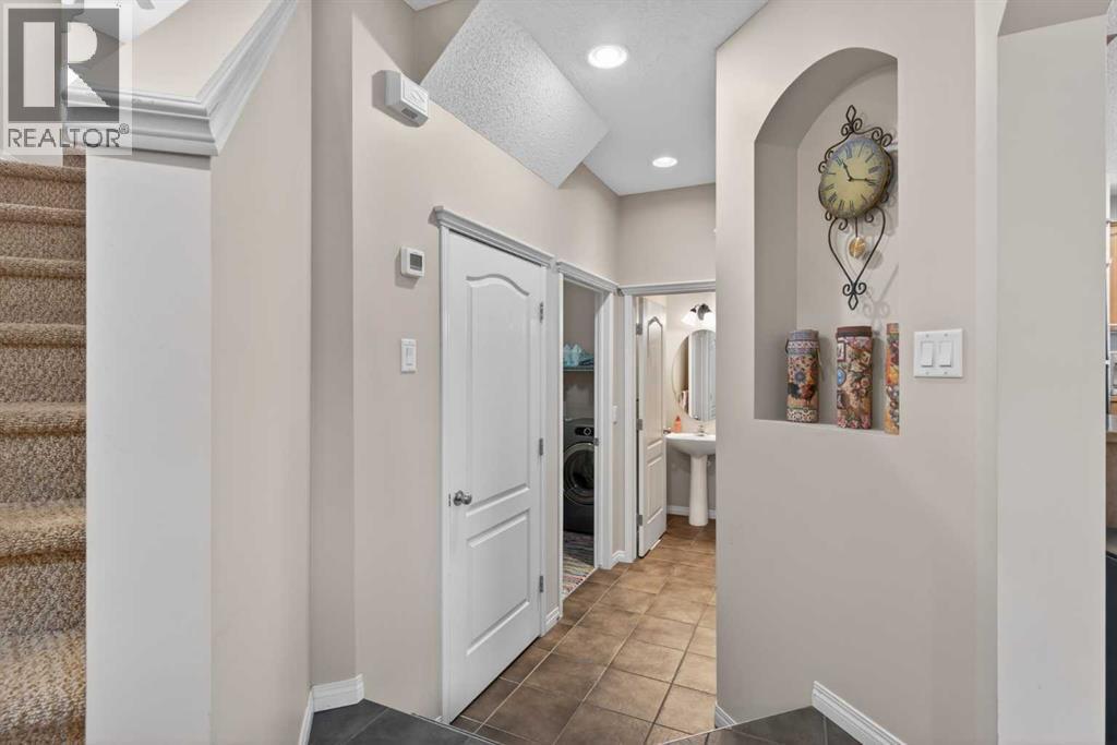 Main Hallway - 627 Auburn Bay Heights Se, Calgary, AB - Indoor Photo Showing Other Room