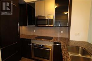 2906 - 5168 Yonge Street, Toronto, ON - Indoor Photo Showing Kitchen