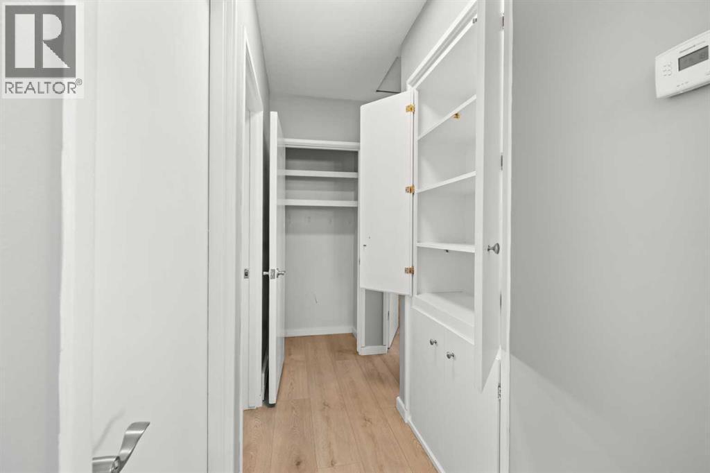 4520 Greenview Drive Ne, Calgary, AB - Indoor