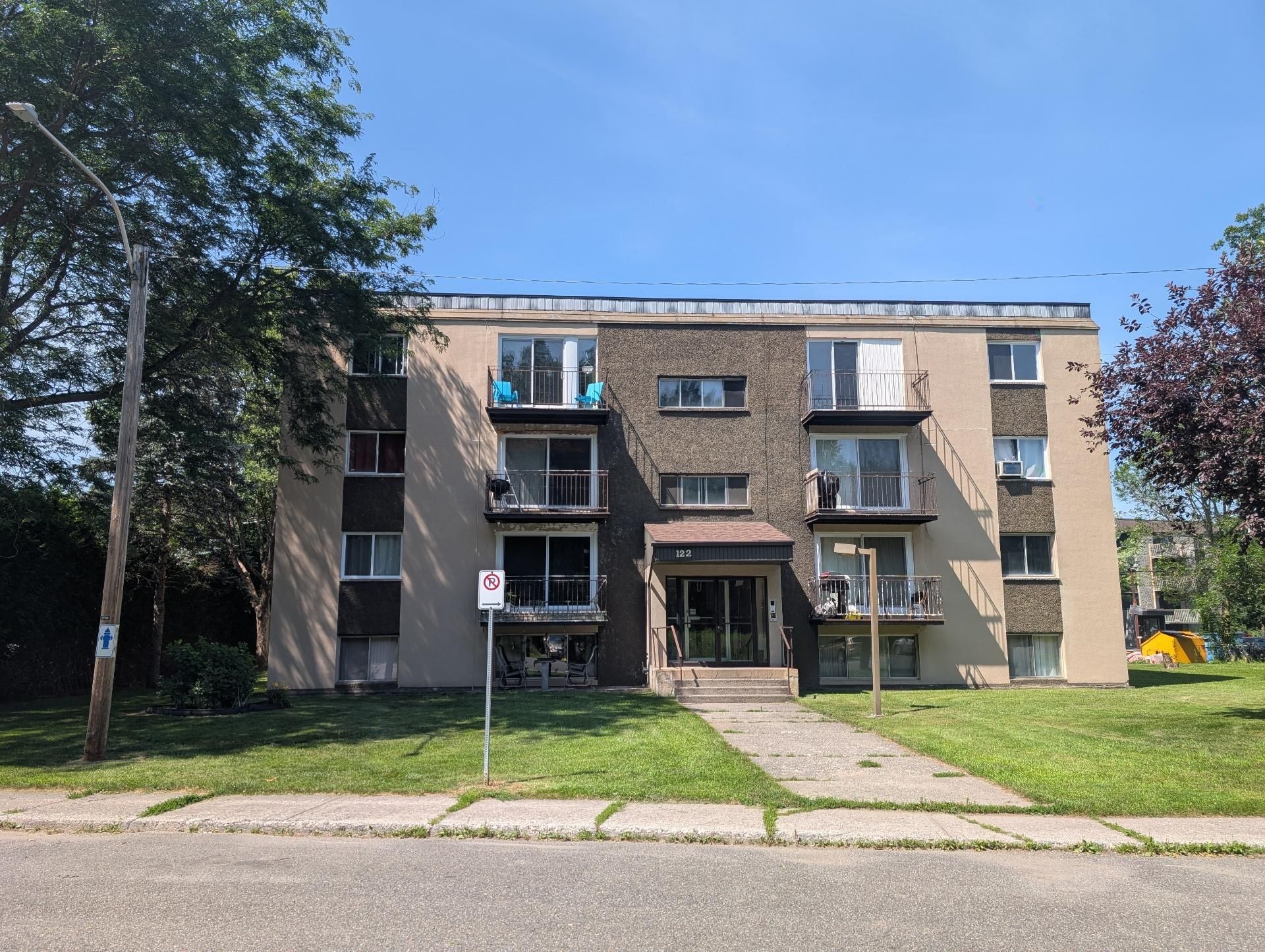 Front of Structure - 122 Rue Orléans, Cowansville, QC - Outdoor With Facade
