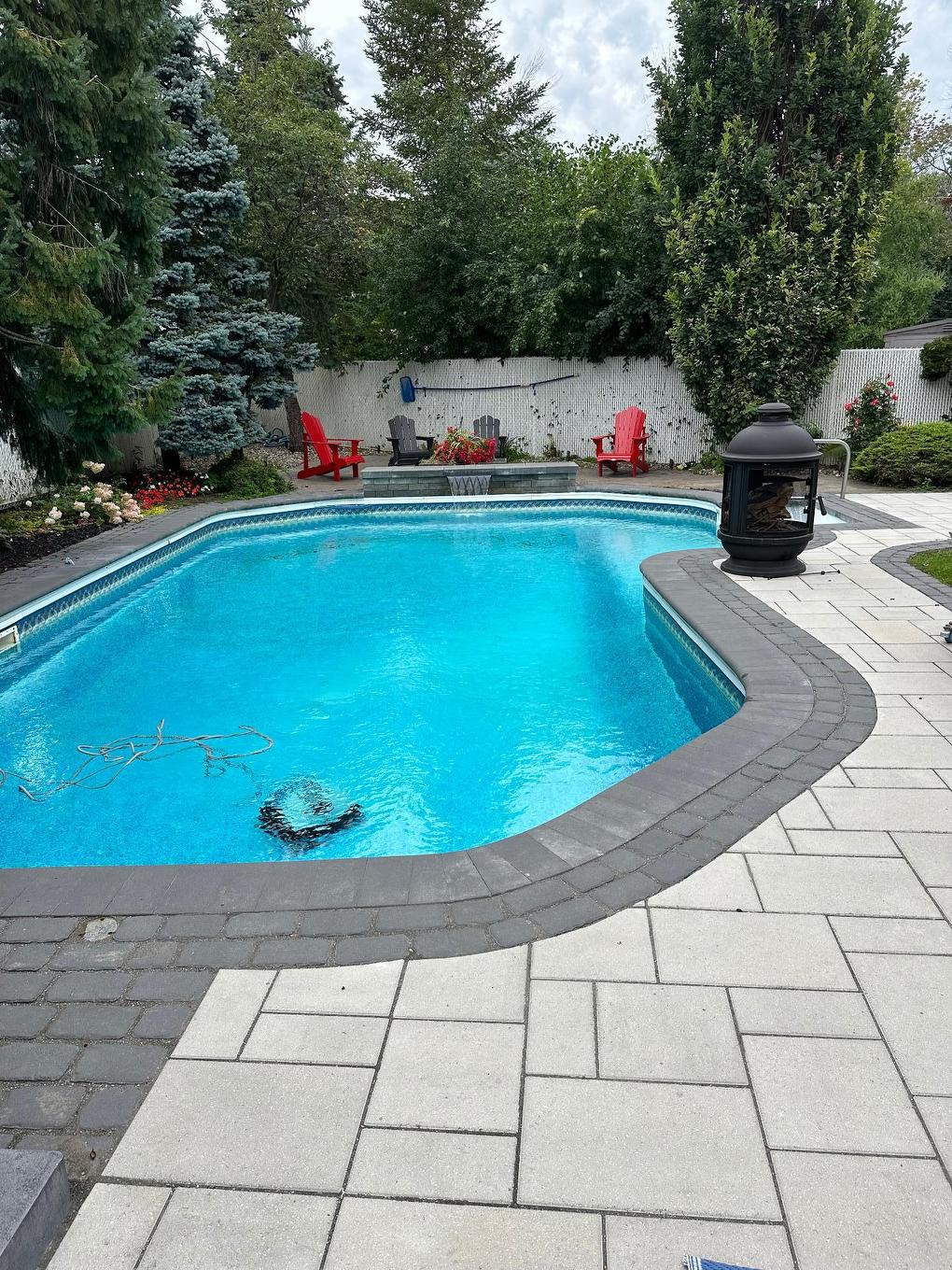 Piscine - 268 Rue Vallée, Sainte-Anne-De-Bellevue, QC - Outdoor With In Ground Pool With Backyard