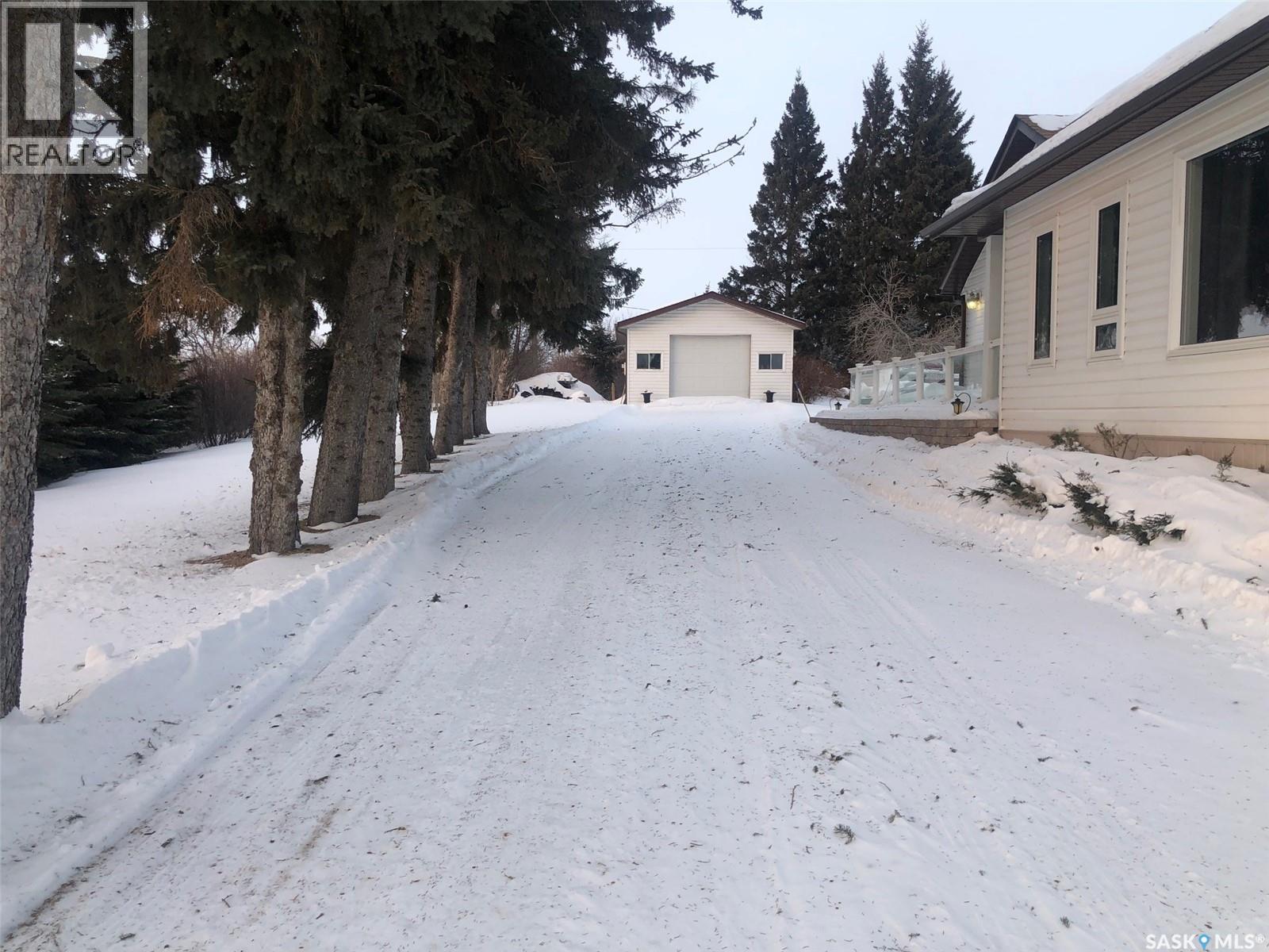224 Service Road W, Norquay, SK - Outdoor